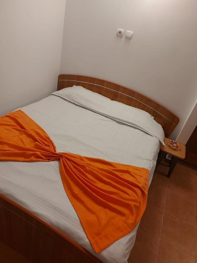 Legend Room Pucioasa Eksteriør bilde